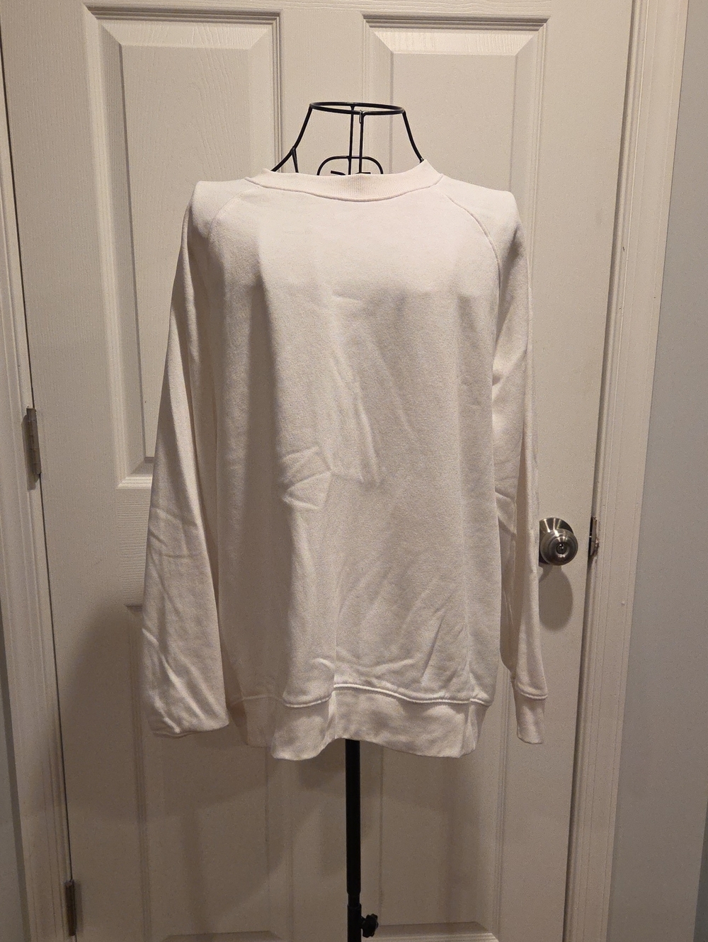 H&M White Oversized Crewneck Sweatshirt